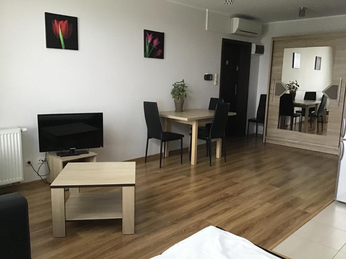 Mlynowa - Apartamenty Centrum New Білосток Екстер'єр фото